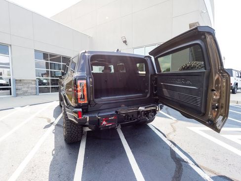 Used 2025 GMC Hummer EV 2X w/ Extreme Off-Road Package AWD/4WD image 58