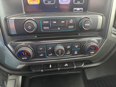 Used 2018 Chevrolet Silverado 1500 LT w/ All Star Edition image 17