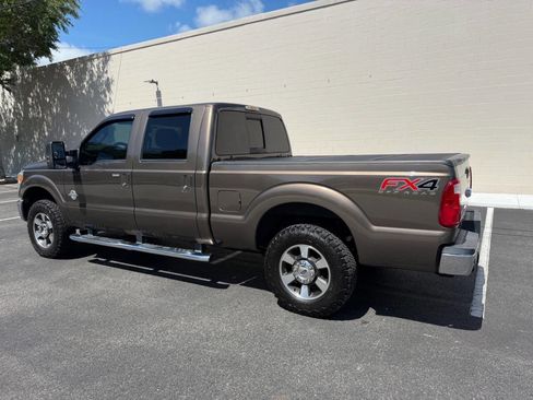 Used 2016 Ford F250 Lariat w/ Lariat Ultimate Package AWD/4WD image 27