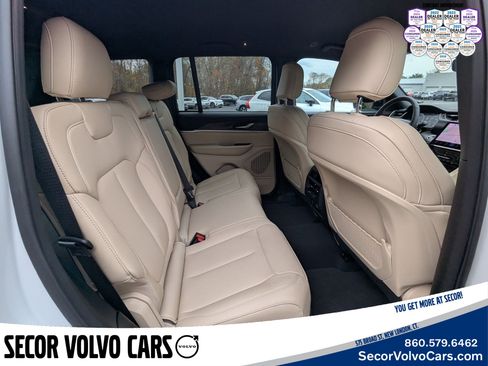 Used 2024 Jeep Grand Cherokee Limited image 22