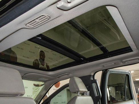 Used 2021 Ford Expedition Limited RWD image 14