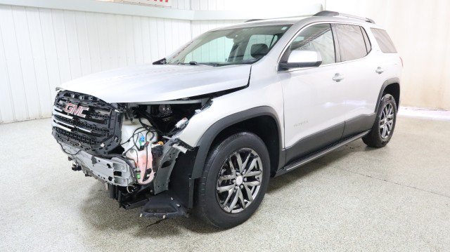 Used 2017 GMC Acadia SLT FWD image 2