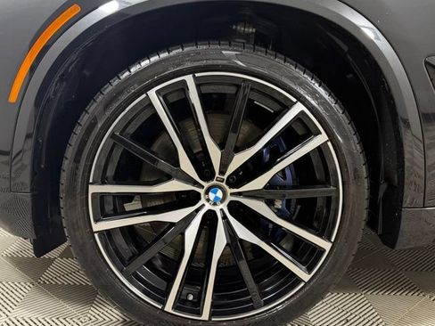 Used 2025 BMW X5 M60i w/ Parking Assistance Package AWD/4WD image 9