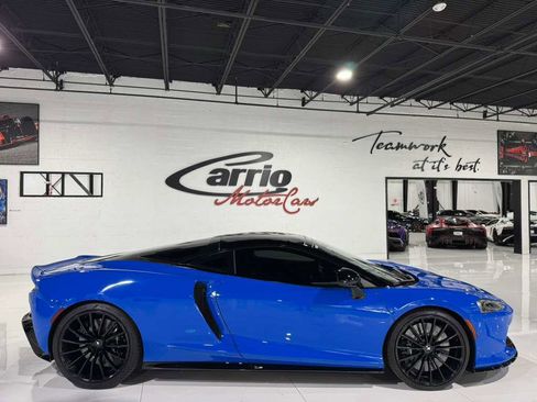 Used 2020 McLaren GT image 8