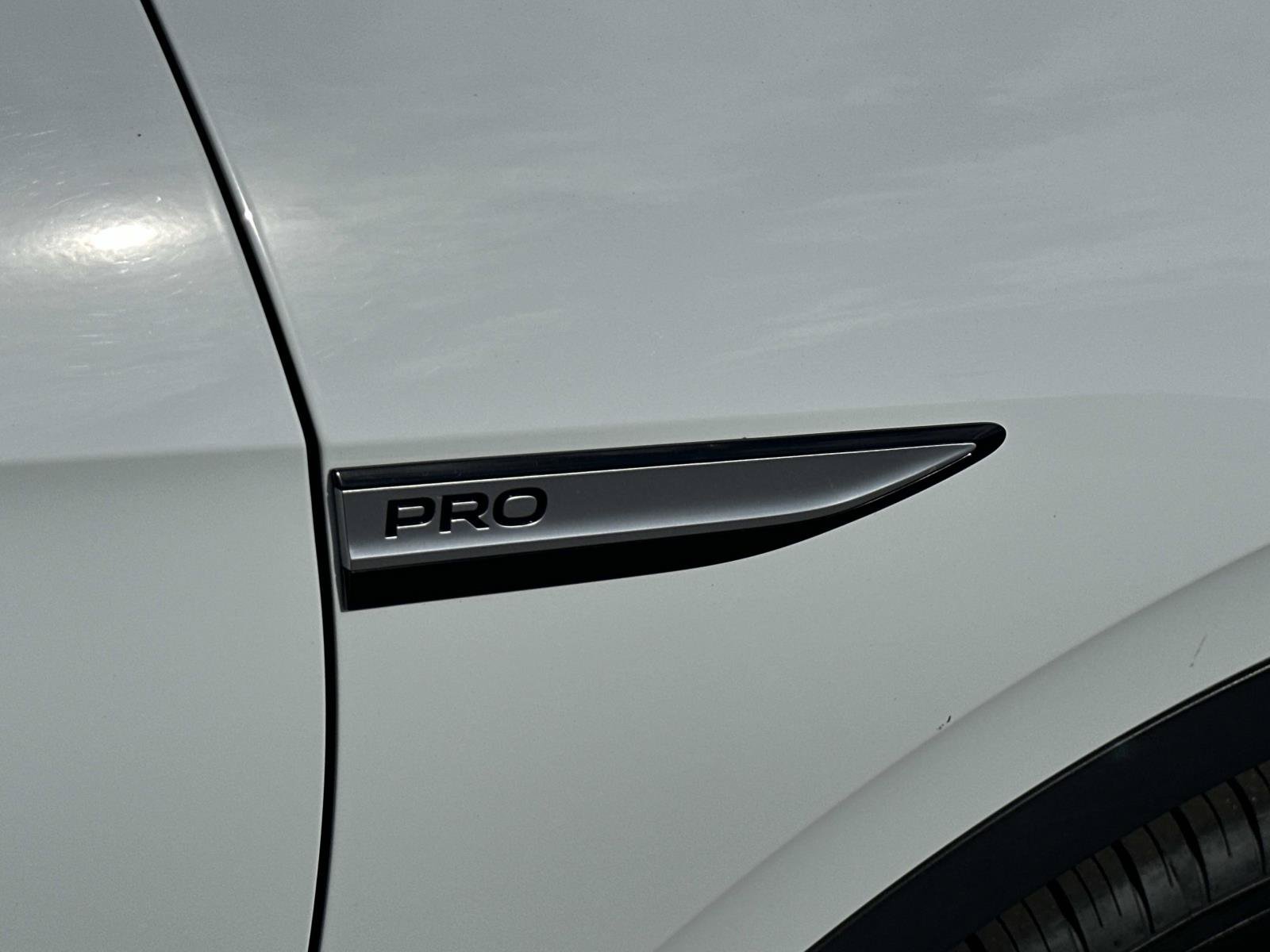 Certified 2023 Volkswagen ID.4 Pro RWD image 30