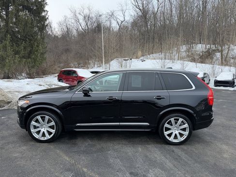 Used 2017 Volvo XC90 T6 Inscription w/ Vision Package image 6