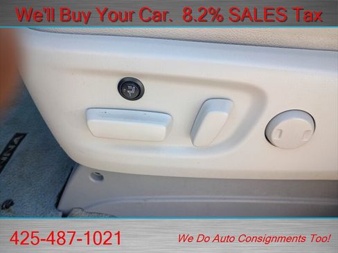 Used 2011 Toyota Sienna LE FWD image 35