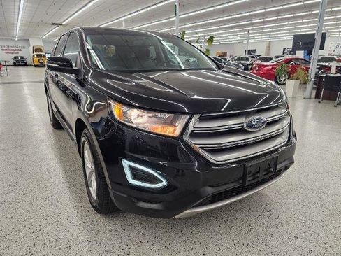 Used 2018 Ford Edge SEL w/ Equipment Group 201A image 3