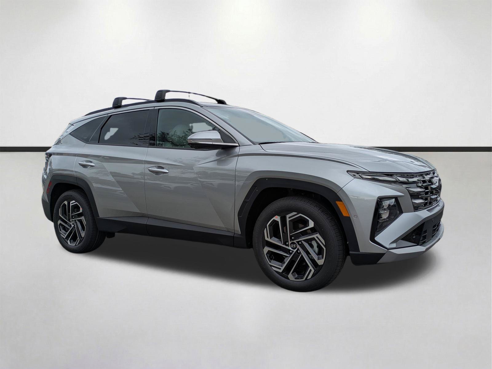 New 2026 Hyundai Tucson Limited FWD image 2