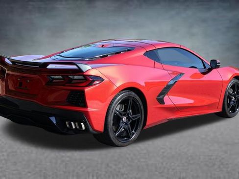 Used 2022 Chevrolet Corvette Stingray Preferred Cpe w/ 2LT RWD image 3