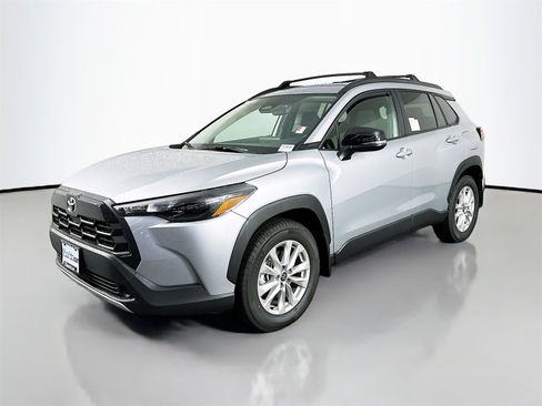 New 2026 Toyota Corolla Cross LE image 3