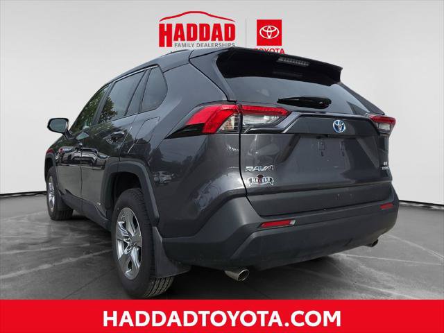 Certified 2024 Toyota RAV4 LE AWD/4WD image 3