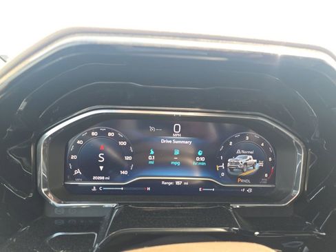 Used 2024 Chevrolet Silverado 3500 LTZ AWD/4WD image 44