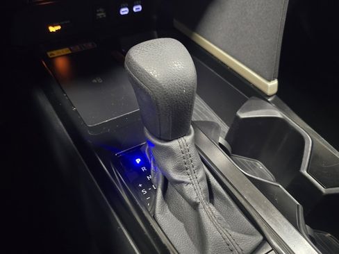 Certified 2025 Toyota Camry LE image 28