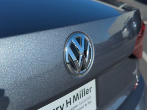 Used 2019 Volkswagen Passat 2.0T Wolfsburg image 23