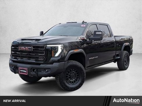 Used 2025 GMC Sierra 2500 AT4X w/ AT4X AEV Edition image 1