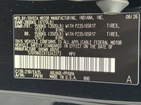 New 2026 Toyota Sienna XLE FWD image 38