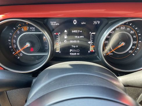 Used 2018 Jeep Wrangler Unlimited Sport S AWD/4WD image 17