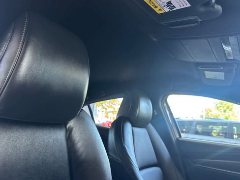 Used 2025 MAZDA MAZDA3 s Sport FWD image 16