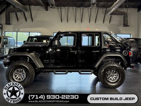 Used 2022 Jeep Wrangler Unlimited Sport AWD/4WD image 16