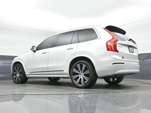 Used 2024 Volvo XC90 B6 Plus w/ Protection Package Premier AWD/4WD image 19