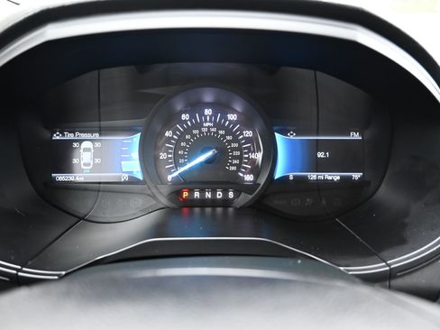 Used 2022 Ford Edge SEL w/ Convenience Package image 10