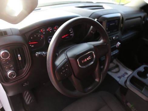 Used 2024 GMC Sierra 2500 Pro w/ 1SA Pro Safety Plus Package AWD/4WD image 5