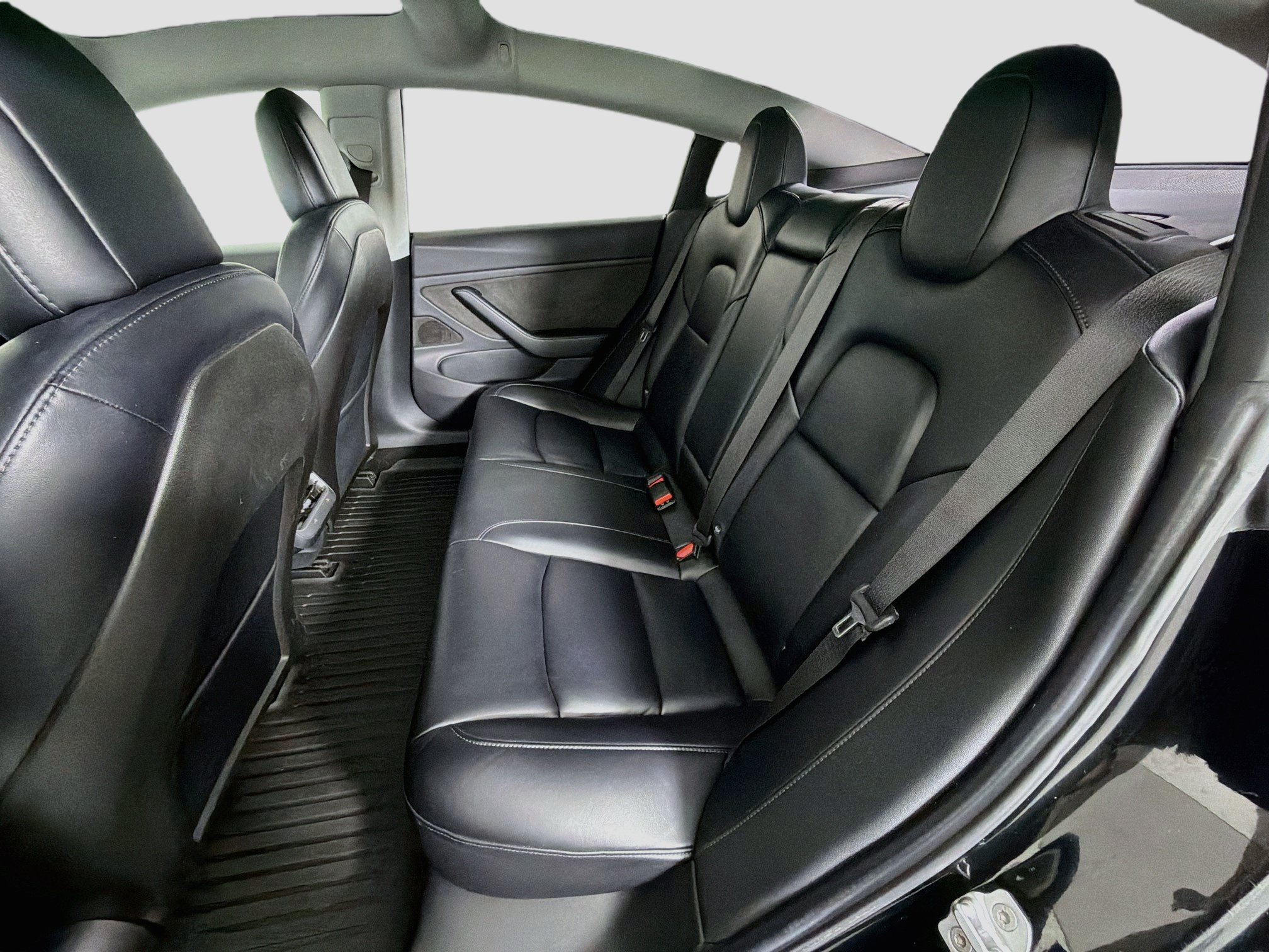 Used 2018 Tesla Model 3 Long Range RWD image 28