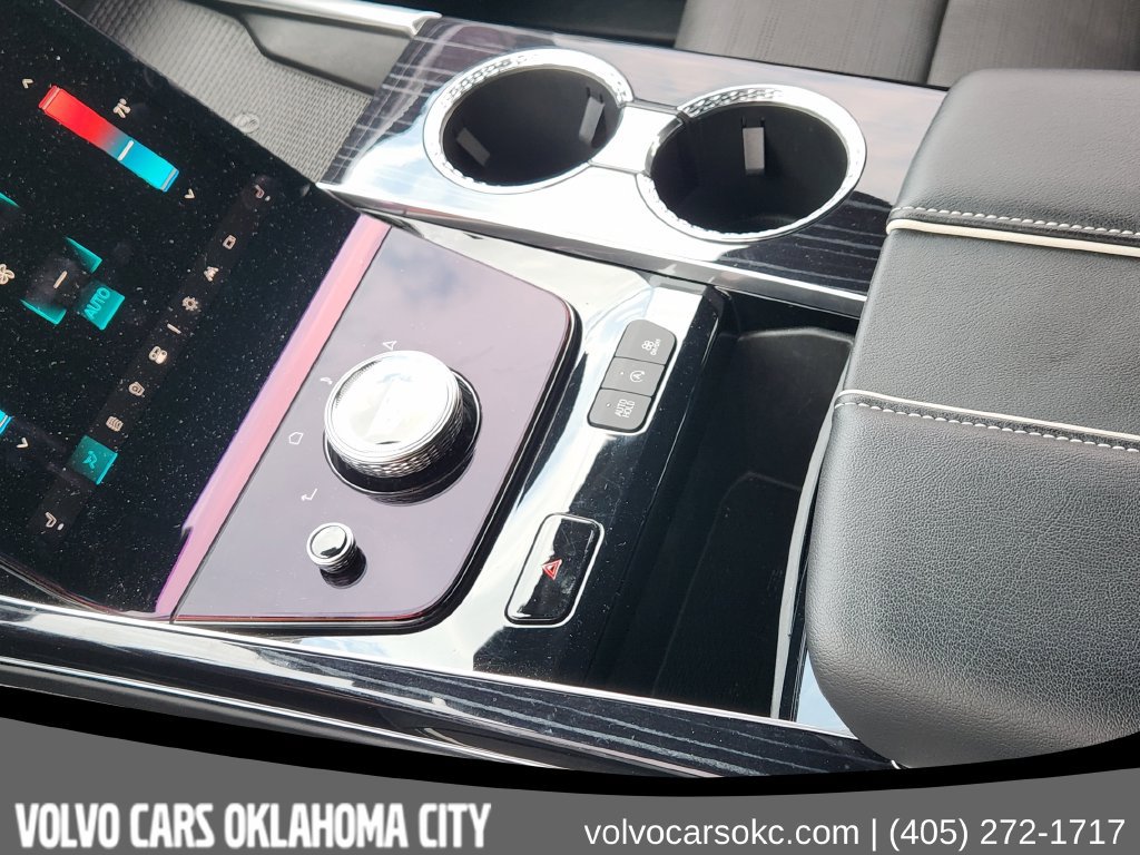 Used 2025 Cadillac Escalade ESV Sport AWD/4WD image 15