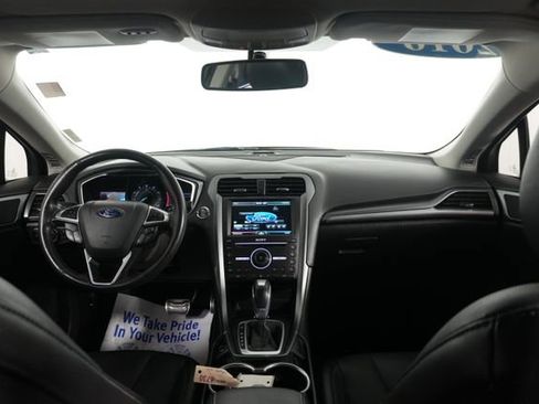 Used 2016 Ford Fusion Titanium FWD image 25