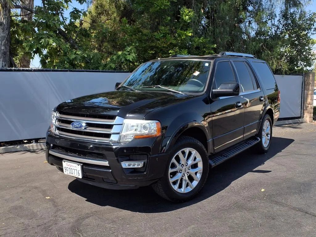 Used 2017 Ford Expedition Limited RWD image 1