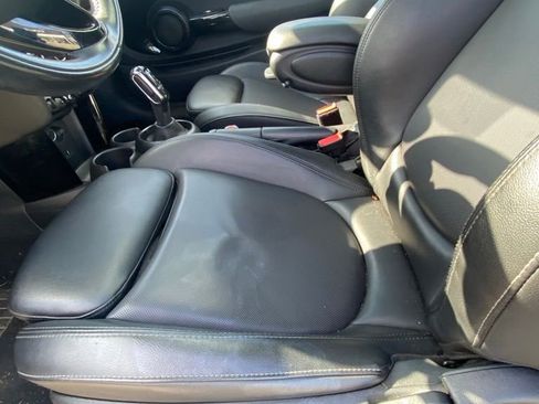 Used 2021 MINI Cooper 2-Door Hardtop FWD image 10