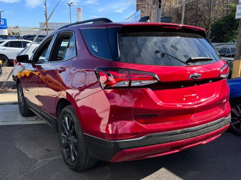 Used 2023 Chevrolet Equinox RS image 6