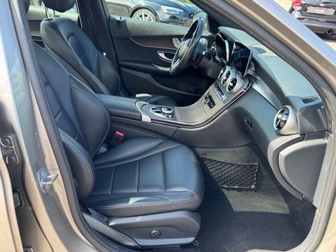Used 2020 Mercedes-Benz C 300 4MATIC Sedan image 19
