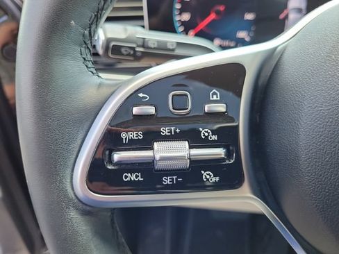 Used 2022 Mercedes-Benz GLE 350 image 17