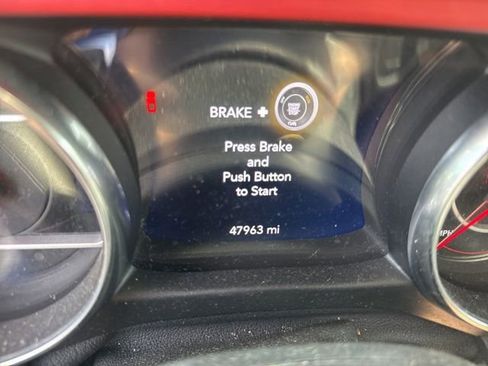 Used 2020 Jeep Gladiator Rubicon image 9