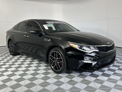 Used 2020 Kia Optima SX FWD image 2