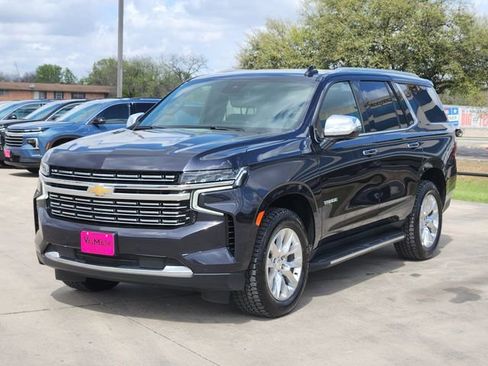 Used 2023 Chevrolet Tahoe Premier image 3