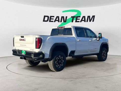Used 2024 GMC Sierra 2500 AT4X AWD/4WD image 7