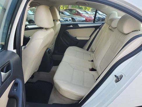 Used 2012 Volkswagen Jetta TDI image 14