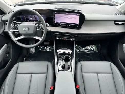 New 2026 Audi Q3 quattro 2.0T AWD/4WD image 3