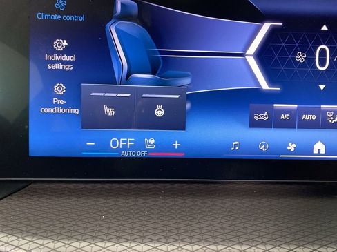 New 2026 BMW M240i xDrive Coupe image 12