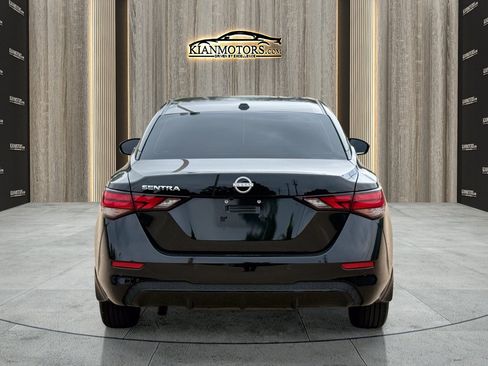 Used 2025 Nissan Sentra SV w/ Trunk Package FWD image 6