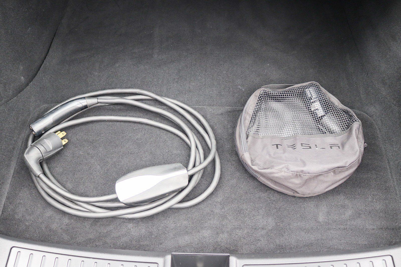 Used 2016 Tesla Model S 90D AWD/4WD image 34