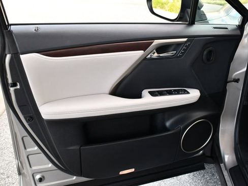 Used 2022 Lexus RX 350 FWD w/ Premium Package image 11