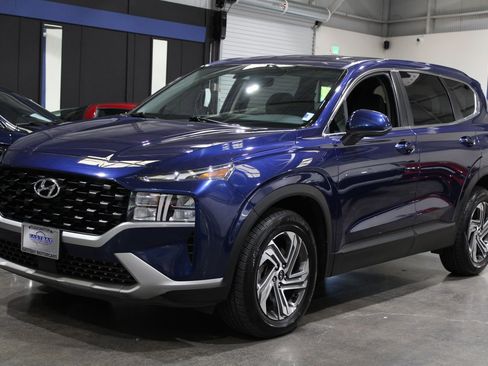 Used 2022 Hyundai Santa Fe SE FWD image 8