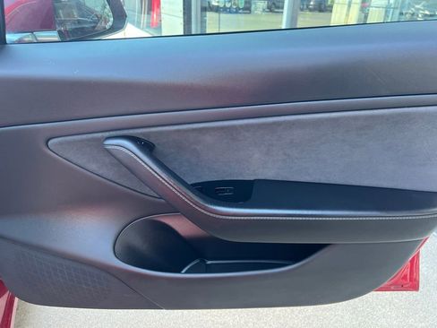 Used 2020 Tesla Model 3 Long Range image 31