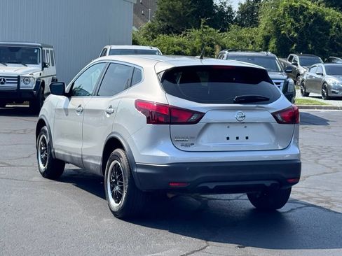 Used 2019 Nissan Rogue Sport S FWD image 14