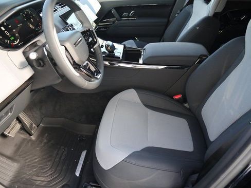 Used 2025 Land Rover Range Rover Sport SV Edition Two AWD/4WD image 18