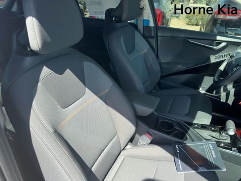 New 2026 Kia Niro LX FWD image 24